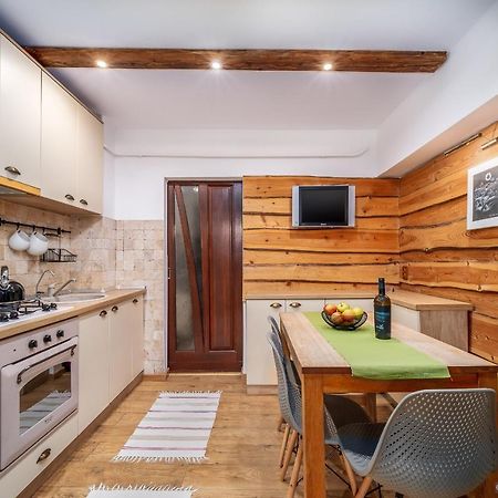 Apartament Nordic Gura Humorului Eksteriør billede